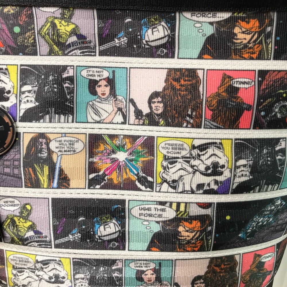 Sold - Harveys Seatbelt Disney Star Wars Backpack - Picture 2 of 8